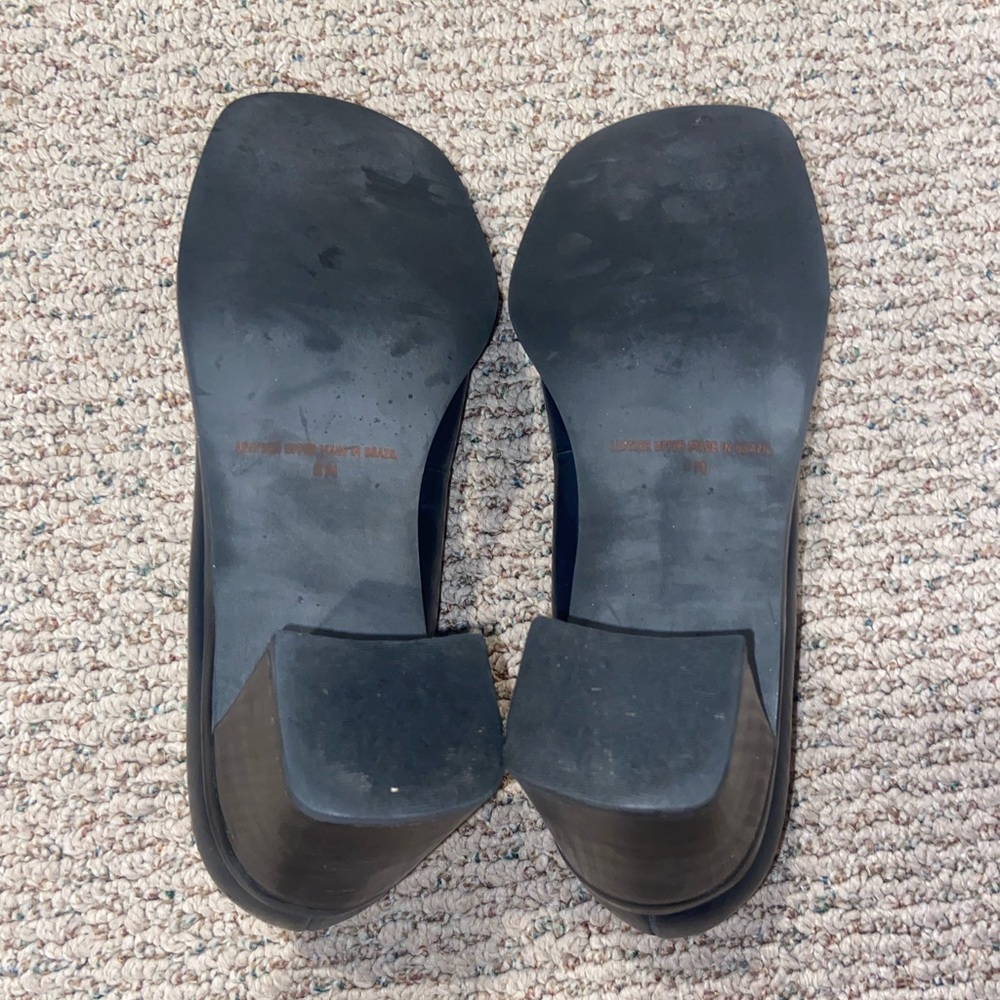 Heels - Picture 4 of 4